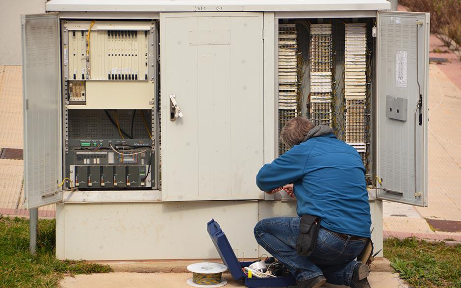 électricien bâtiment et industriel Brunoy